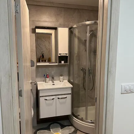 Dorin Kutak Appartamento *